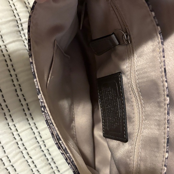 🐍 Coach Python Print Flap Crossbody Bag – Metallic Leather Trim - Picture 3 of 6